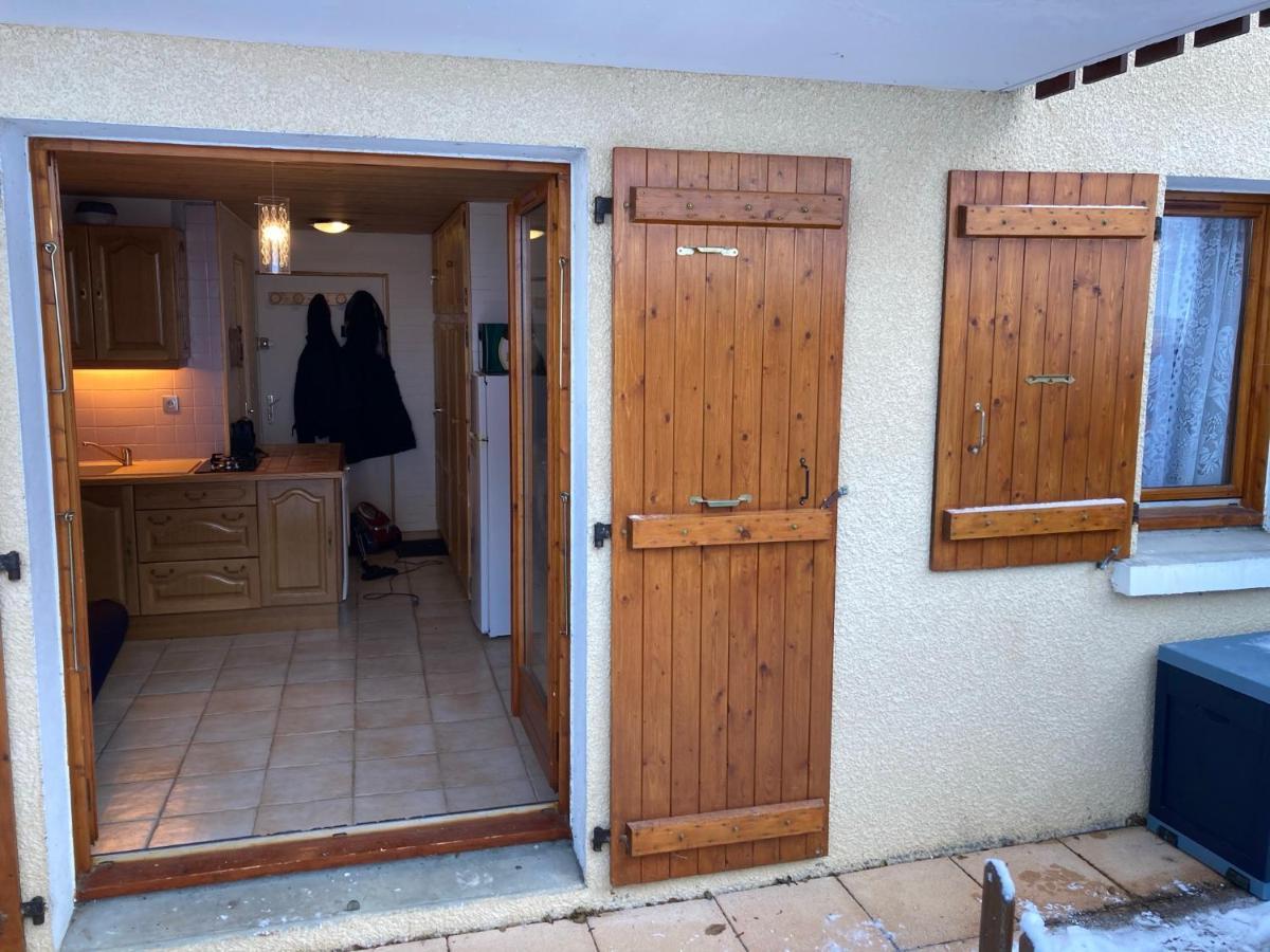Appartement 2 Pieces Pieds Des Pistes Terrasse Face A La Montagne Бернекс Экстерьер фото